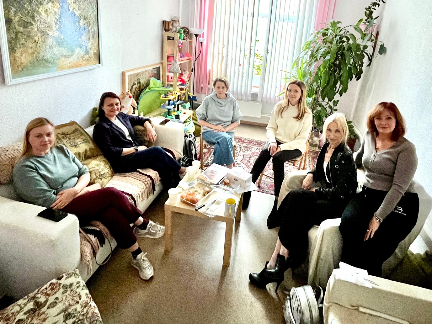 Продолжаются дискуссионные и интервизионные встречи членов Уопп