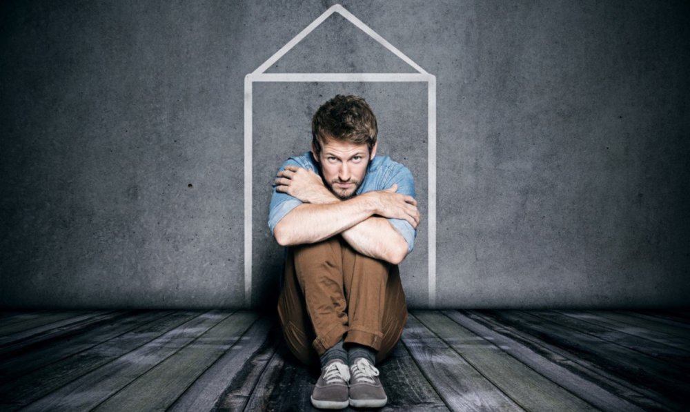 Проблемы замкнутого человека: отличительные особенности и способы избавления.